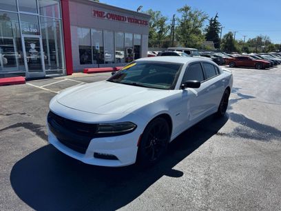 Used 2017 Dodge Charger R/T w/ Blacktop Package