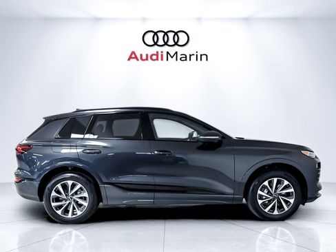 New 2025 Audi Q6 e-tron Premium Plus image 6