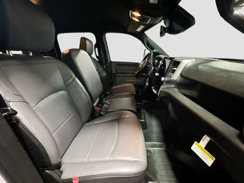 Used 2025 RAM 2500 Tradesman image 27