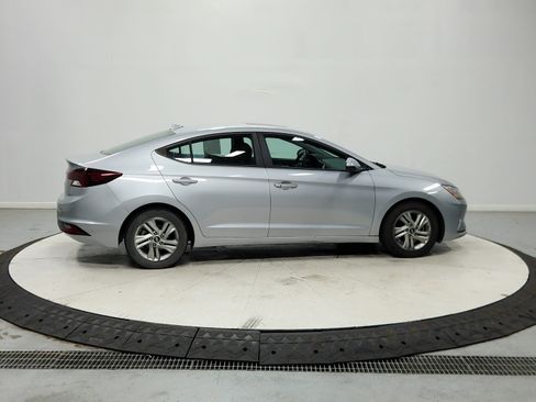 Used 2020 Hyundai Elantra Value Edition w/ Cargo Package (C1) FWD image 9