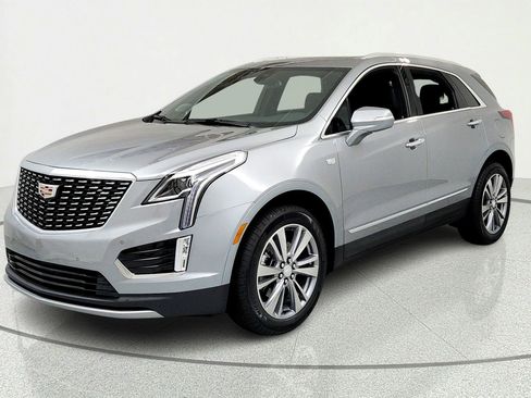 Used 2025 Cadillac XT5 Premium Luxury w/ LPO, Floor Liner Package FWD image 1