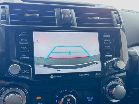 Used 2021 Toyota 4Runner Venture w/ Moonroof Package image 10