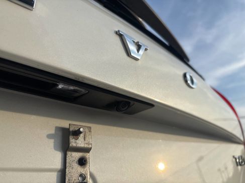 Used 2016 Volvo XC90 T6 Momentum image 24