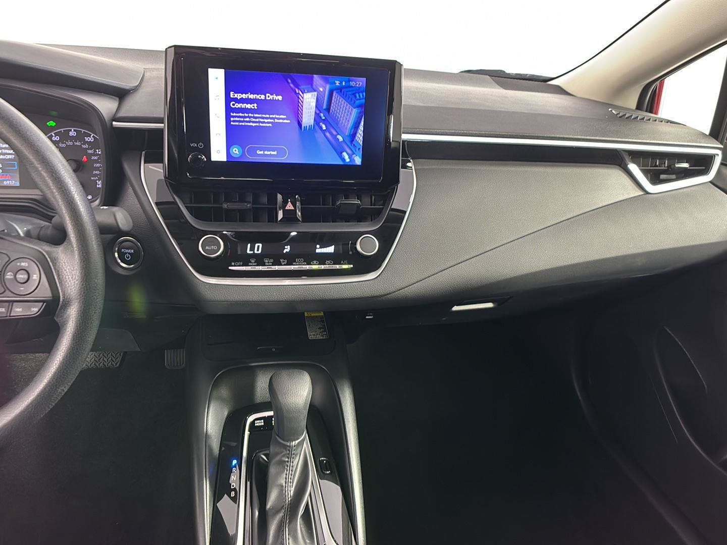 Used 2025 Toyota Corolla LE w/ LE Premium Package FWD image 30