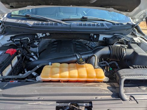 Used 2015 Ford F150 XLT w/ Equipment Group 301A Mid AWD/4WD image 42