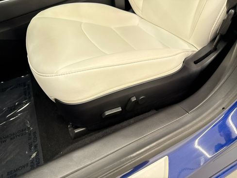 Used 2020 Tesla Model 3 Long Range AWD/4WD image 13