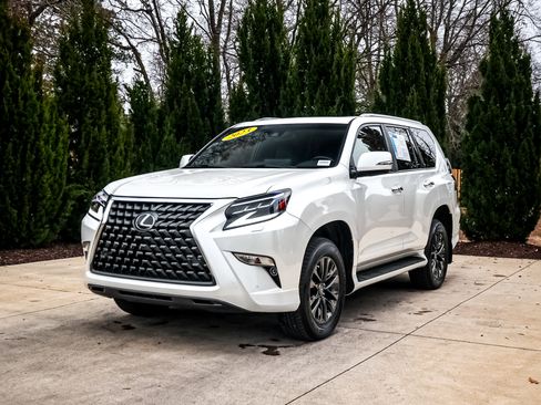 Used 2023 Lexus GX 460 Premium w/ Premium Package image 5