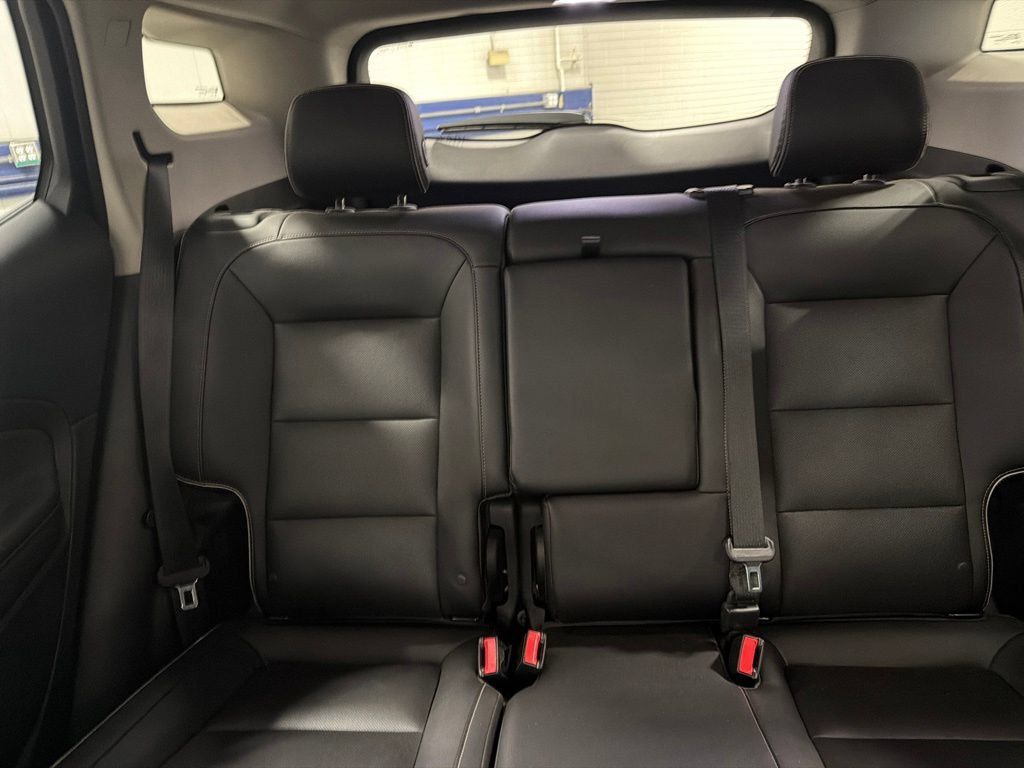 Used 2019 GMC Terrain Denali w/ GMC Pro Grade Package AWD/4WD image 13