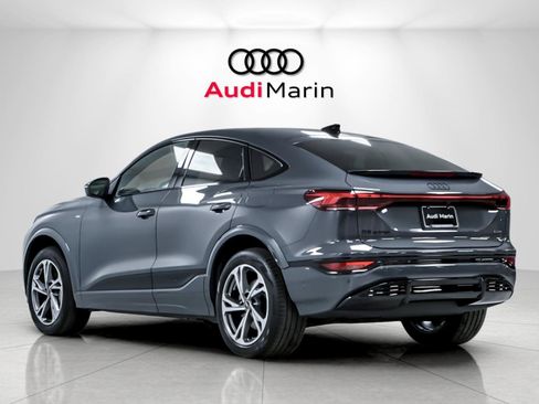 New 2027 Audi Q6 e-tron Premium Plus AWD/4WD image 3