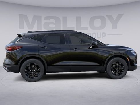 New 2026 Chevrolet Blazer LT w/ Midnight/Sport Edition FWD image 6