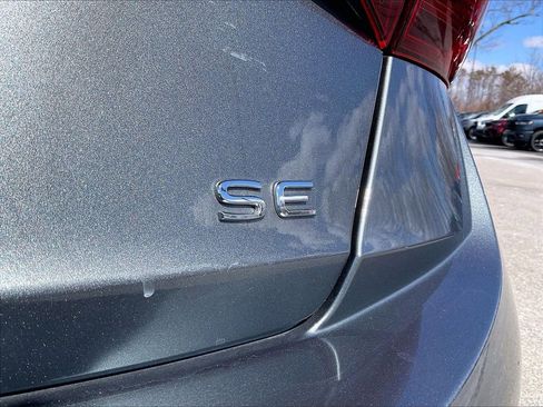 Used 2024 Volkswagen Jetta SE image 25