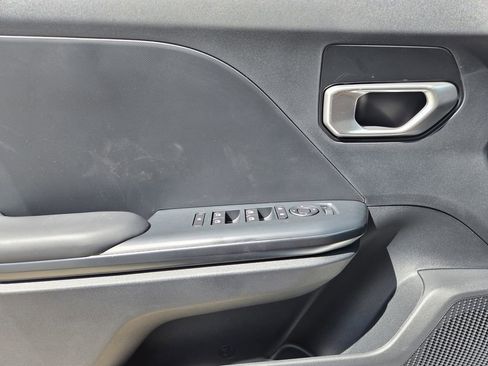 New 2026 Kia K4 FWD image 16