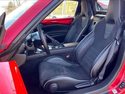 Certified 2025 MAZDA MX-5 Miata RF Club RWD image 22