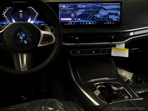 New 2027 BMW X7 xDrive40i w/ M Sport Package AWD/4WD image 18