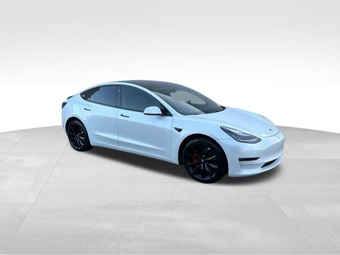 Used 2018 Tesla Model 3 image 7