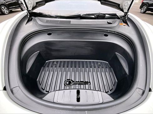 Used 2022 Tesla Model 3 Performance image 10