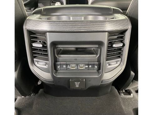 Used 2019 RAM 1500 Limited image 9