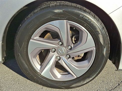 Used 2020 Honda Insight EX image 10