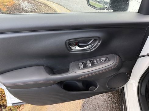 New 2026 Honda HR-V Sport image 17