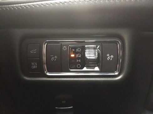 Used 2022 Lincoln Nautilus AWD image 21