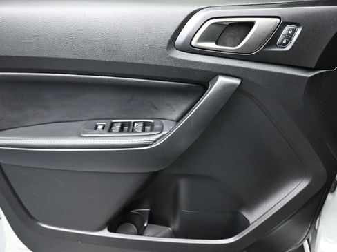 Used 2021 Ford Ranger Lariat w/ Tremor Off-Road Package image 10