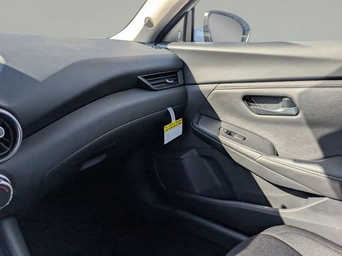 New 2025 Nissan Sentra S FWD image 29