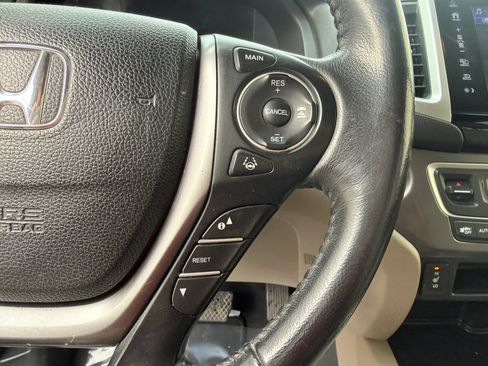 Used 2017 Honda Pilot EX-L image 23