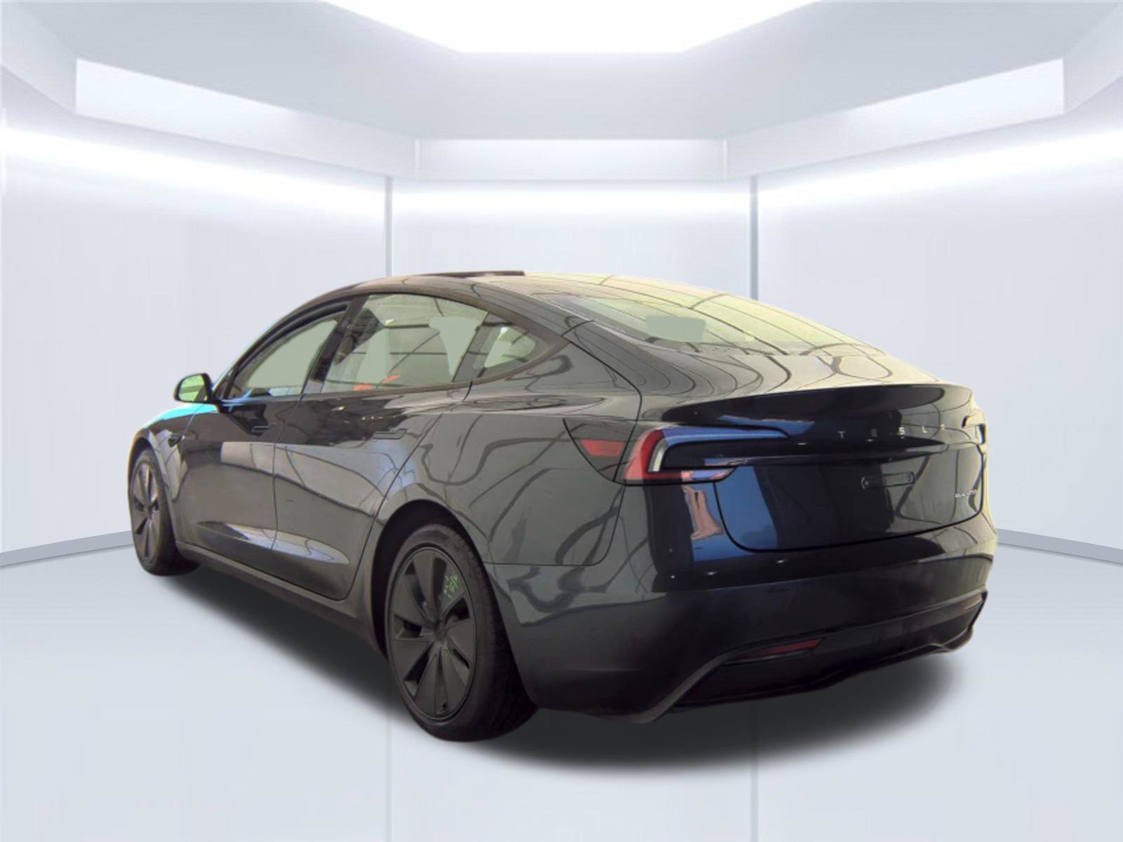 Used 2024 Tesla Model 3 Long Range AWD/4WD image 4