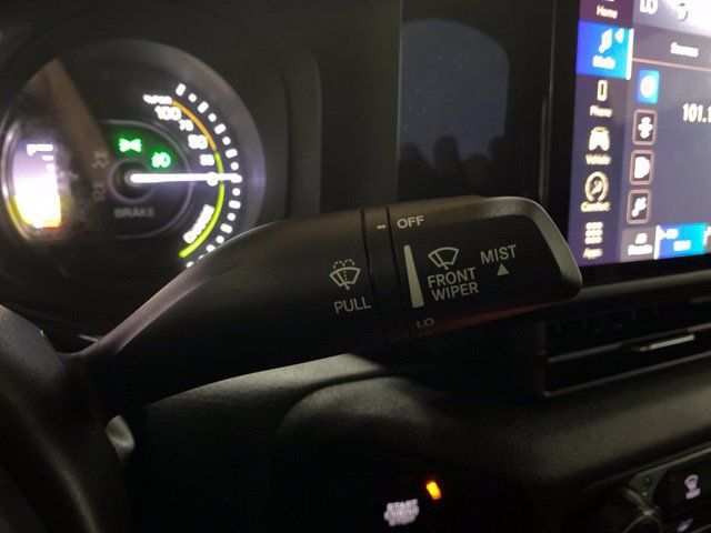 Used 2024 Jeep Wrangler Unlimited AWD/4WD image 39