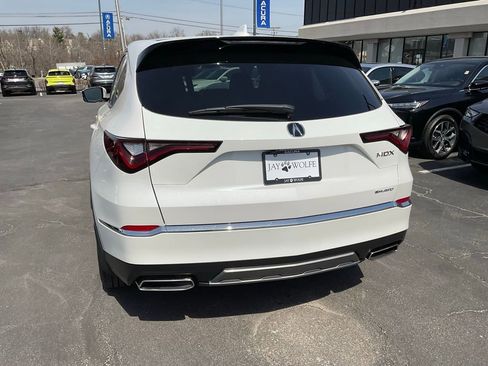 Certified 2026 Acura MDX Base image 6