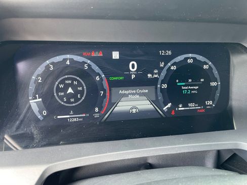 Used 2024 Toyota Tacoma Limited w/ Limited Package (LT) AWD/4WD image 31