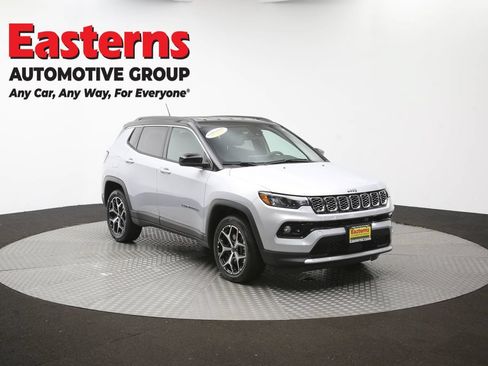 Used 2025 Jeep Compass Limited AWD/4WD image 49