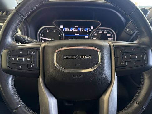 Used 2022 GMC Sierra 2500 Denali w/ Denali Ultimate Package AWD/4WD image 22