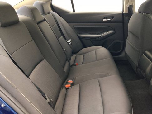 Used 2019 Nissan Altima 2.5 S FWD image 19