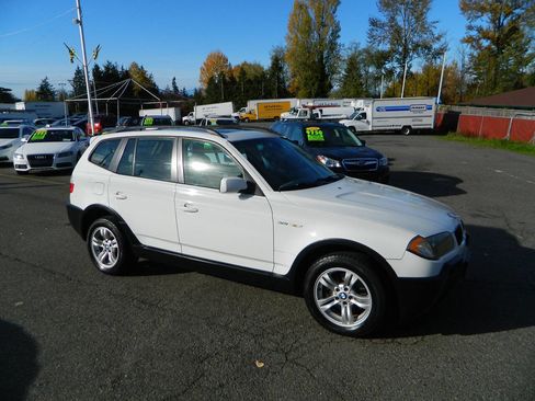Used 2004 BMW X3 3.0i image 2