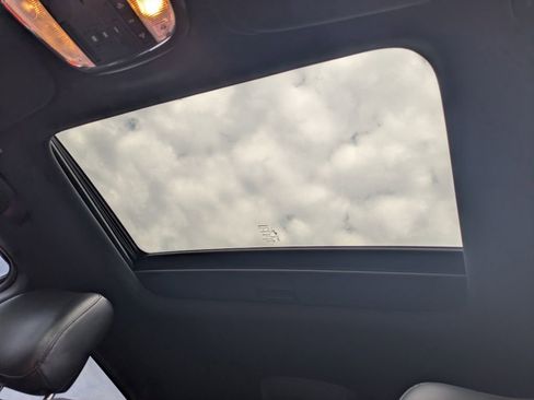 Used 2020 Dodge Durango R/T w/ Technology Group image 24