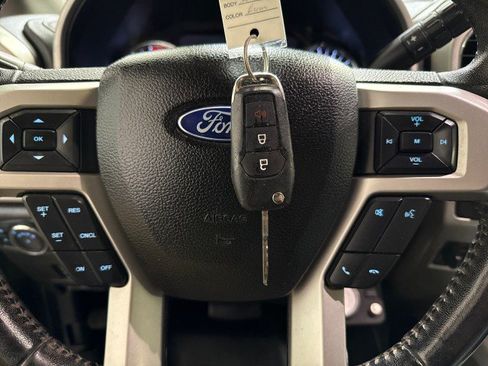 Used 2018 Ford F250 Lariat w/ Camper Package image 83