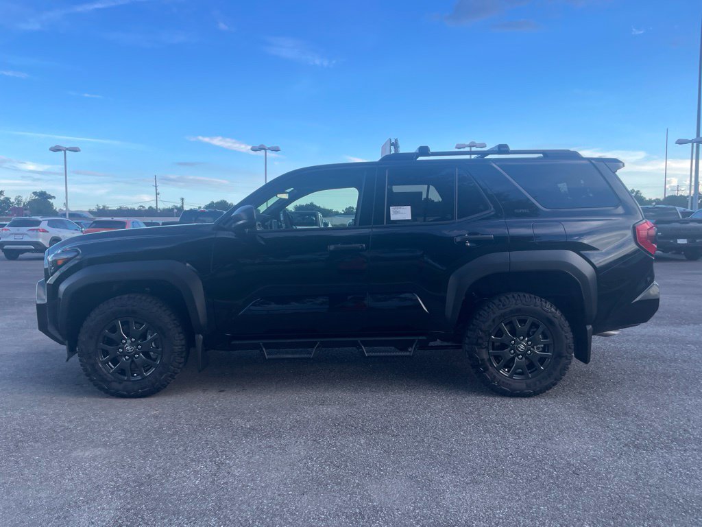 New 2026 Toyota 4Runner SR5 AWD/4WD image 4