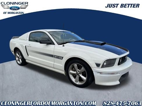 Used 2008 Ford Mustang GT image 4