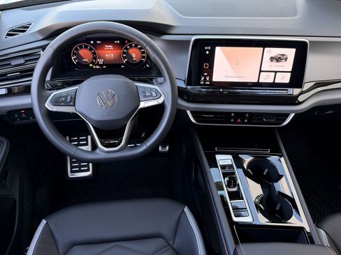 New 2026 Volkswagen Atlas Peak Edition AWD/4WD image 15