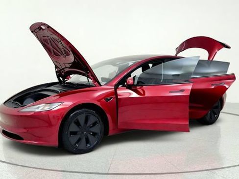 Used 2025 Tesla Model 3 RWD image 14