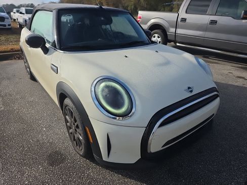 Used 2023 MINI Cooper Convertible image 2