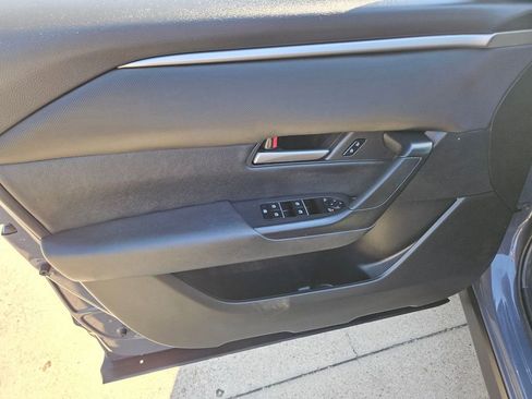 Used 2025 MAZDA CX-50 AWD 2.5 S w/ Premium Package image 14