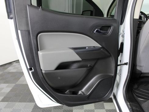 Used 2019 Chevrolet Colorado LT AWD/4WD image 24