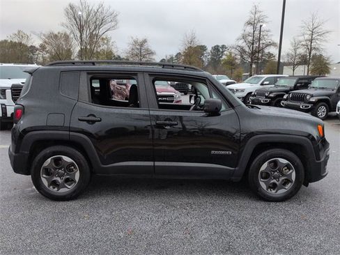 Certified 2016 Jeep Renegade Sport w/ Power & Air Group image 3