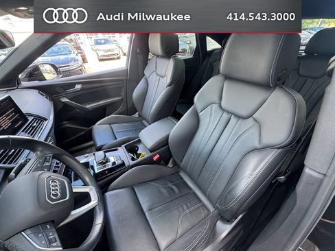 Used 2023 Audi Q5 2.0T Premium Plus w/ Premium Plus Package AWD/4WD image 10