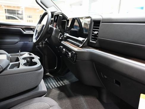 New 2026 Chevrolet Silverado 1500 LT image 14