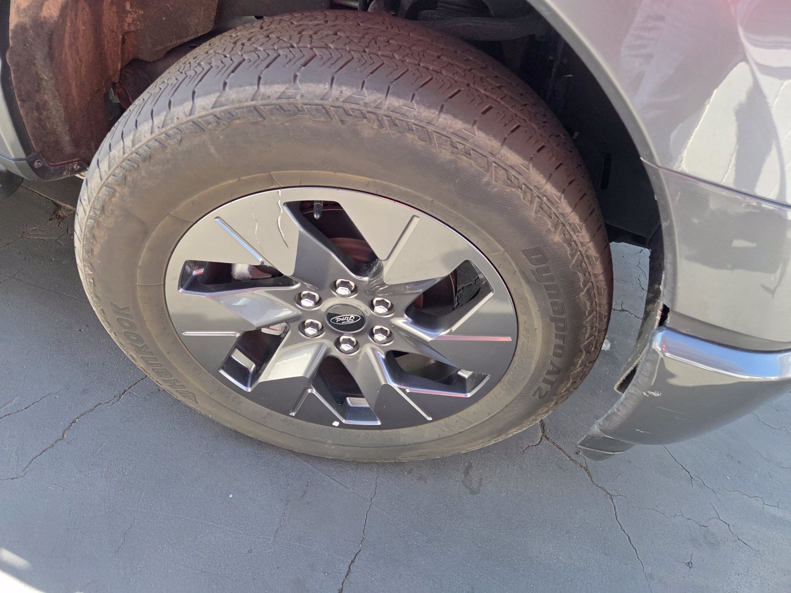 Used 2023 Ford F150 Lightning Lariat AWD/4WD image 2