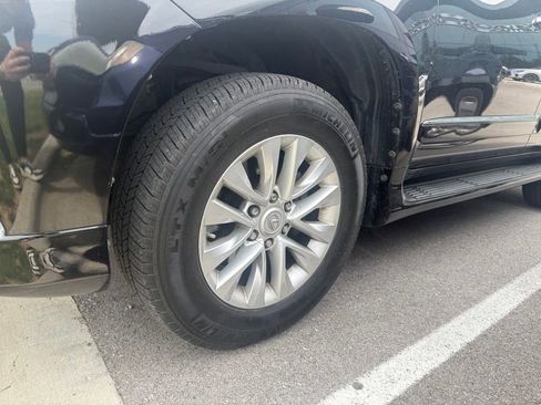Used 2018 Lexus GX 460 Premium w/ Premium Package AWD/4WD image 3