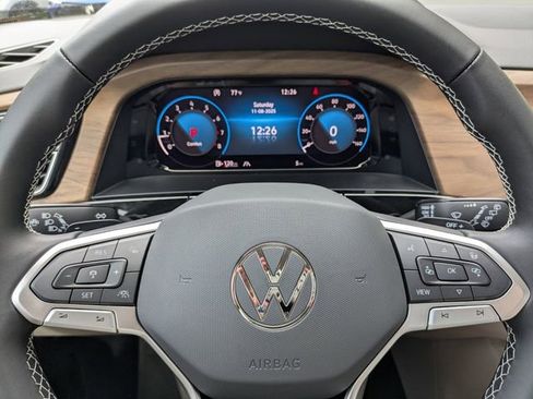 New 2026 Volkswagen Atlas SE image 33